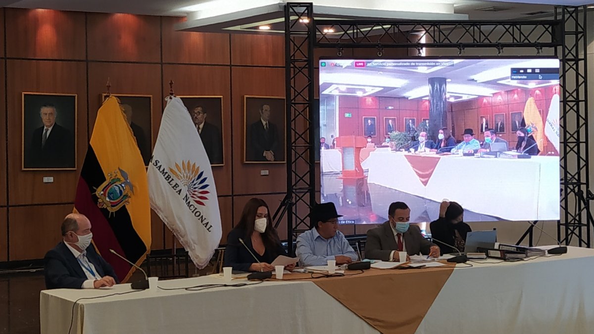 El Comité esperaba presentar el informe a la presidencia de la Asamblea entre martes y miércoles, pero las dilaciones alargarían los tiempos.