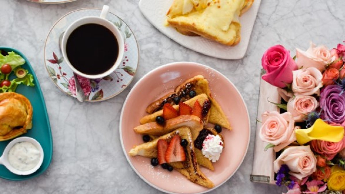 Desde desayunos hasta las más exquisitas pavlovas, todo en un ambiente glam.