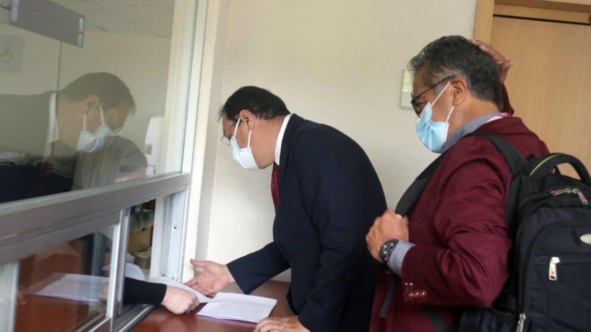 Pedido. En la Corte Constitucional se tramita la acción extraordinaria presentada por Santiago Guarderas.