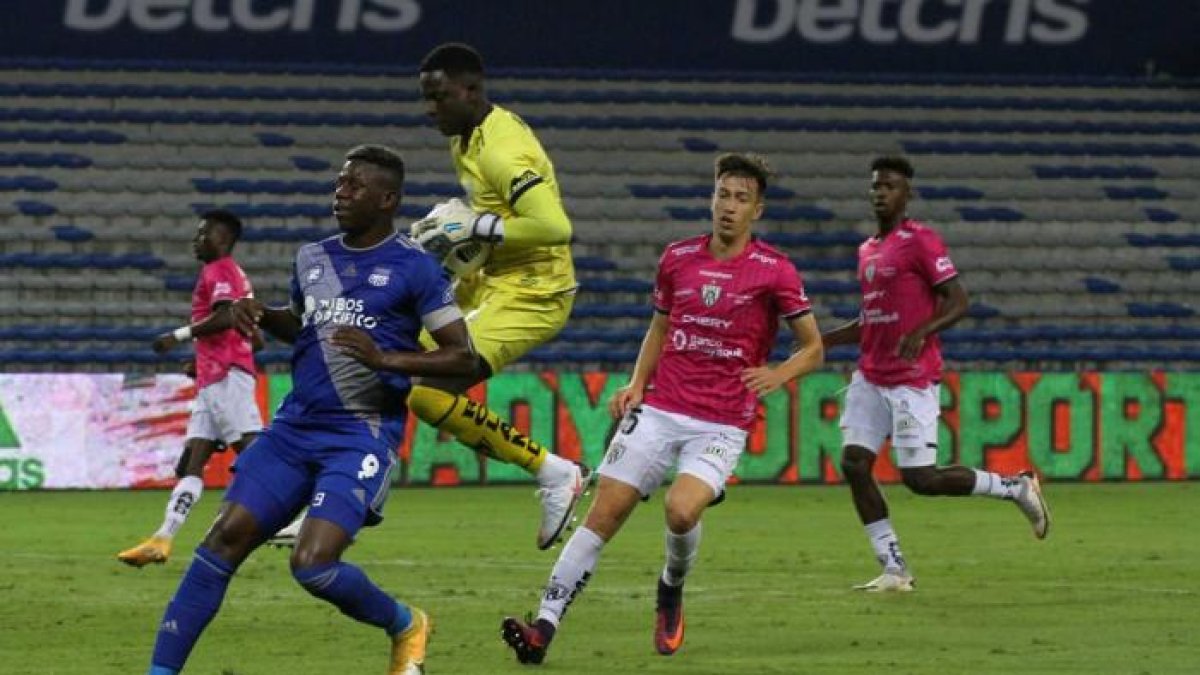 Independiente del Valle jugará un partido vital contra Emelec. Son dos de los serios aspirantes a la segunda etapa.