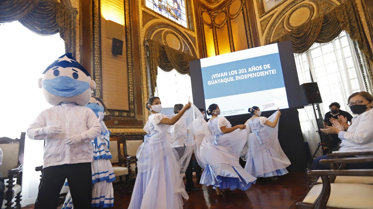La presentación de la agenda de las celebraciones por la independencia de Guayaquil.