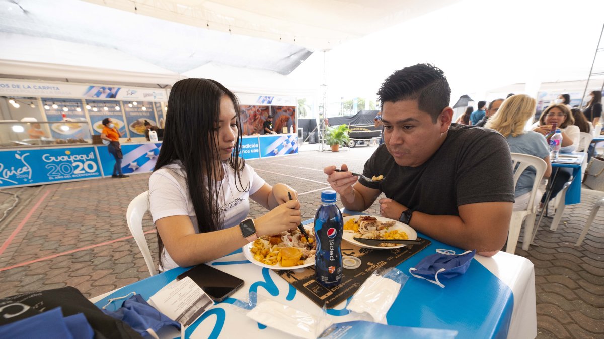 La feria Raíces se realiza en el Centro de Convenciones de Guayaquil.