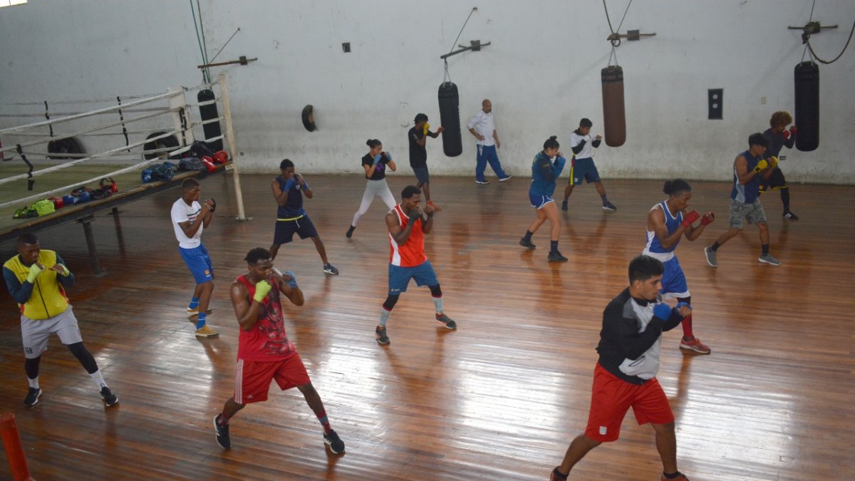 Concentradas. Ambas selecciones han estado trabajando en Portoviejo.