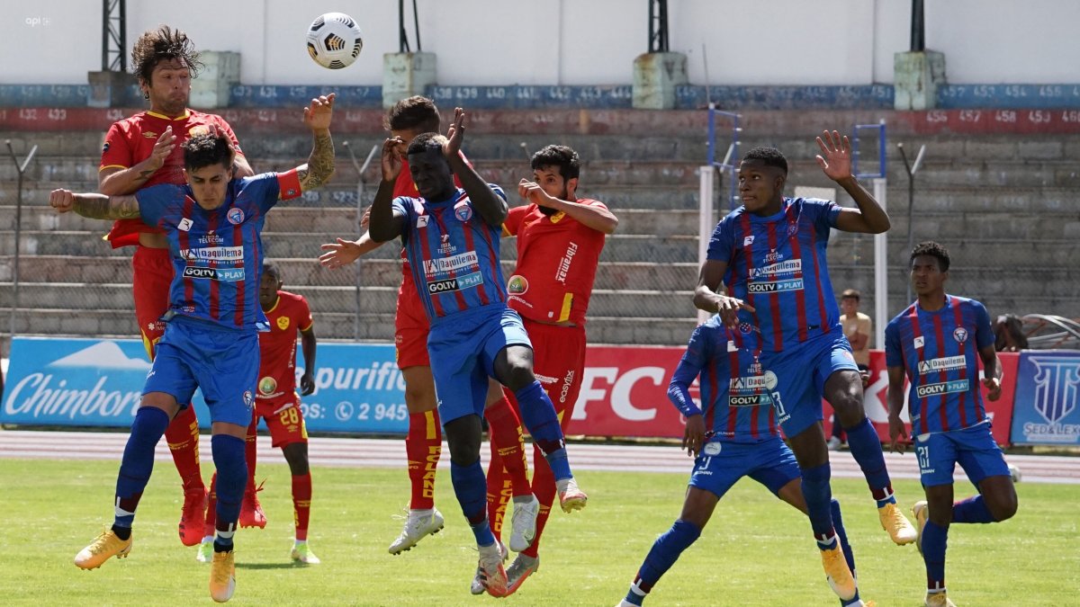 Olmedo sorprendió con el gol inicial, pero después fue superado ampliamente por Aucas.