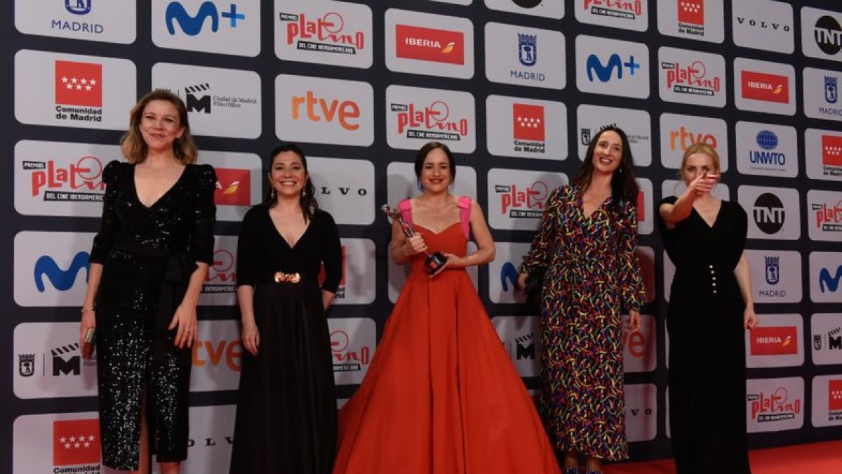 Elenco de Agente Topo.