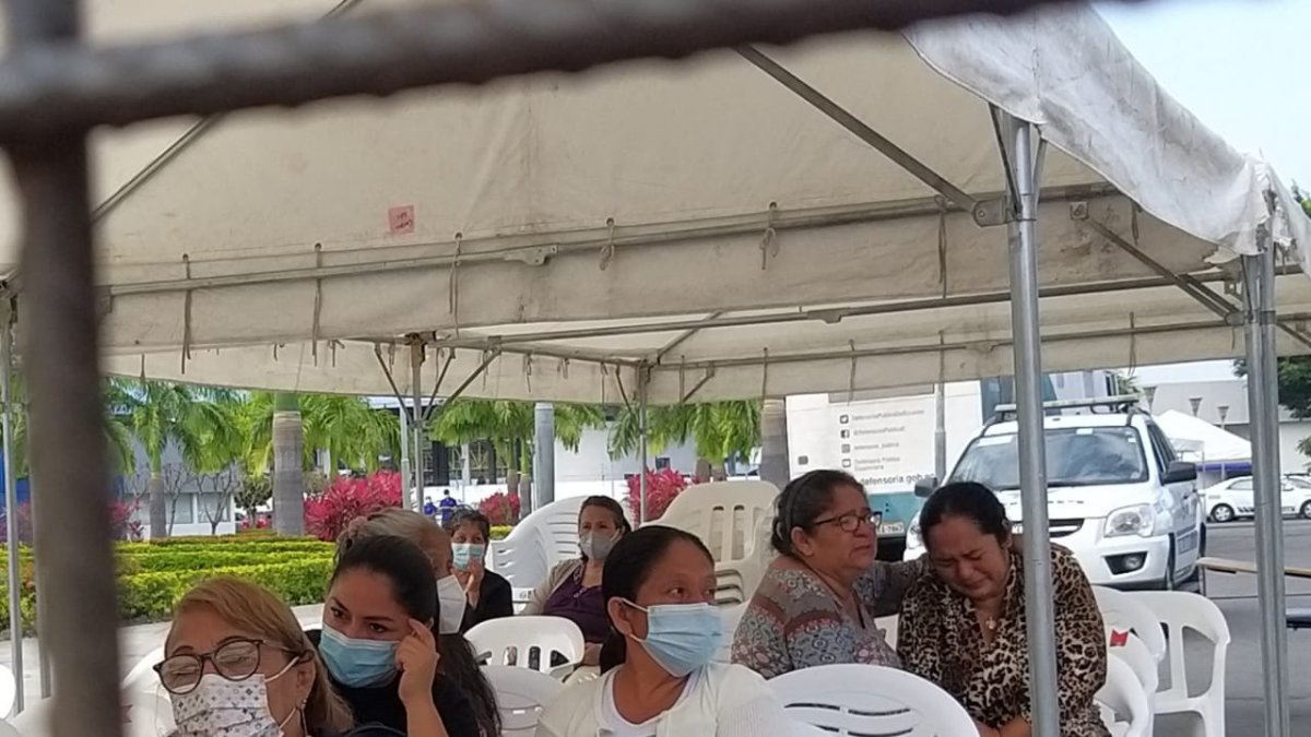 Familiares a la espera de nueva información.