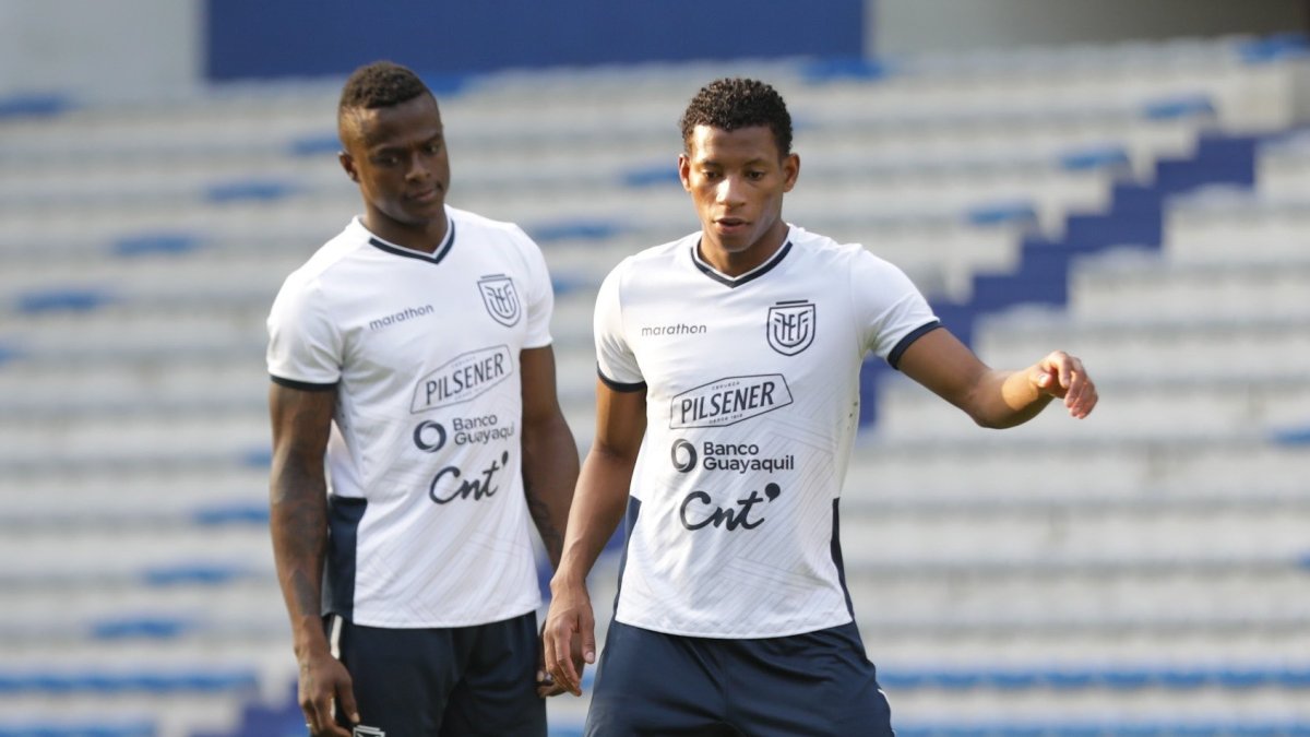 José Angulo y Gonzalo Plata, durante una de las prácticas previo al duelo.