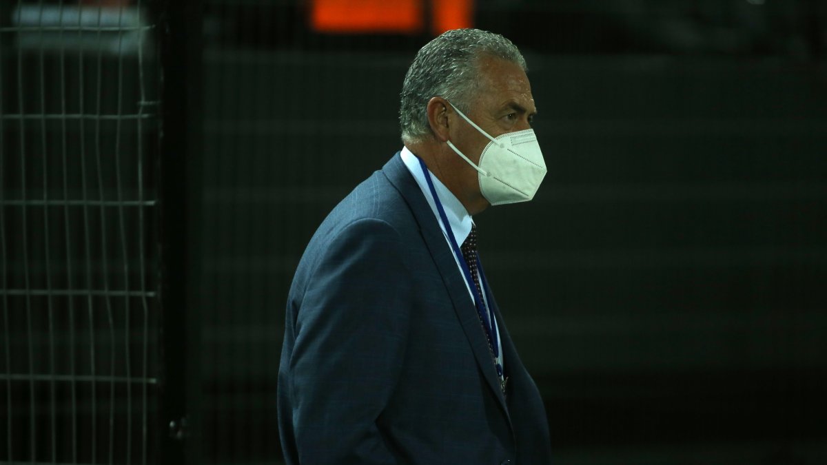 Alfaro resaltó que Bolivia le planteó un partido muy cerrado a Uruguay, actitud que también lució ante Argentina.