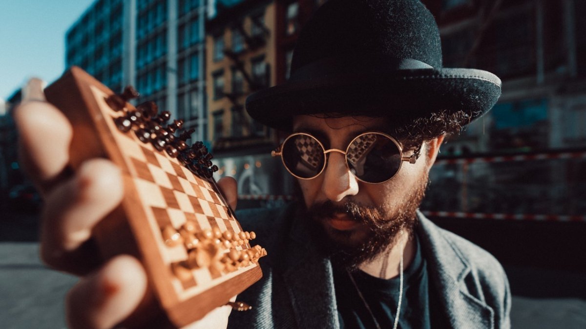 El Topo, artista ecuatoriano, experto en tatuaje, que reside en New York
