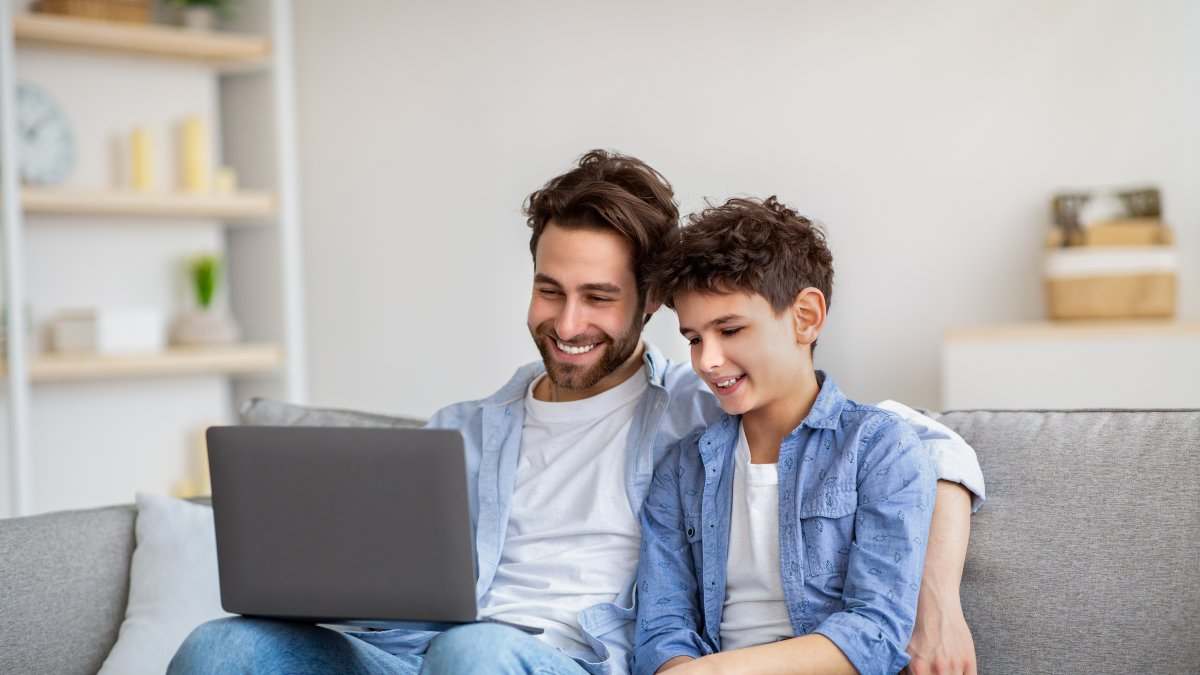 La comunicación entre padres e hijos es clave.