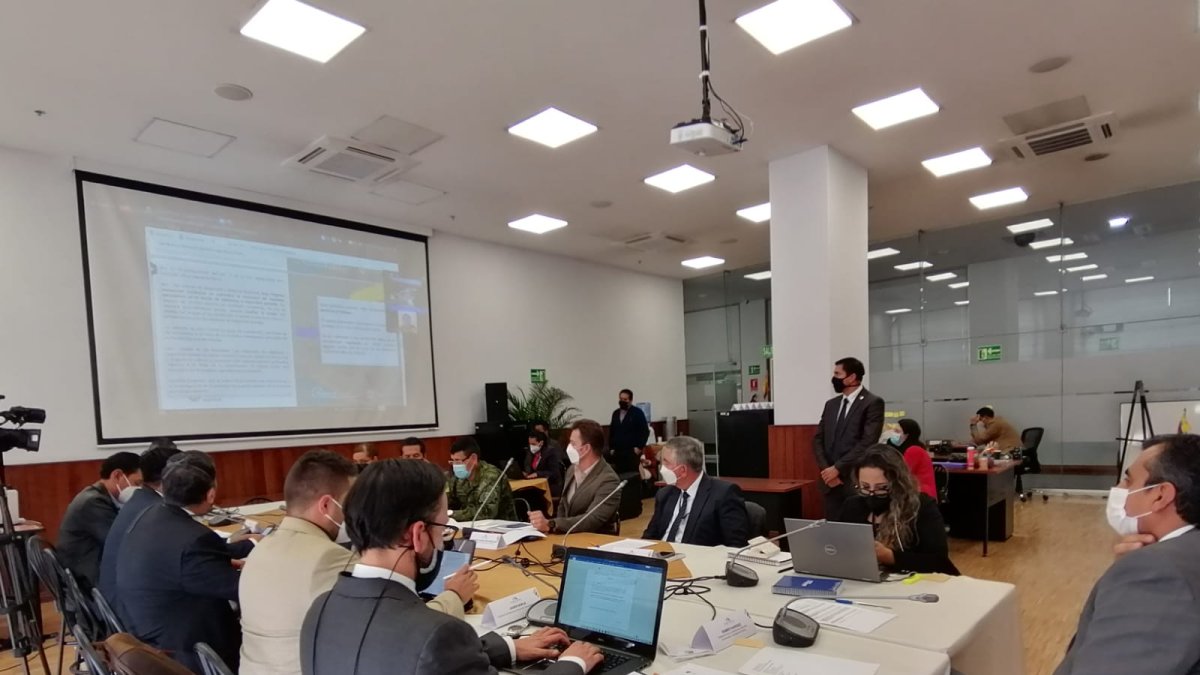 Una de las reuniones de la Comisión de Seguridad.