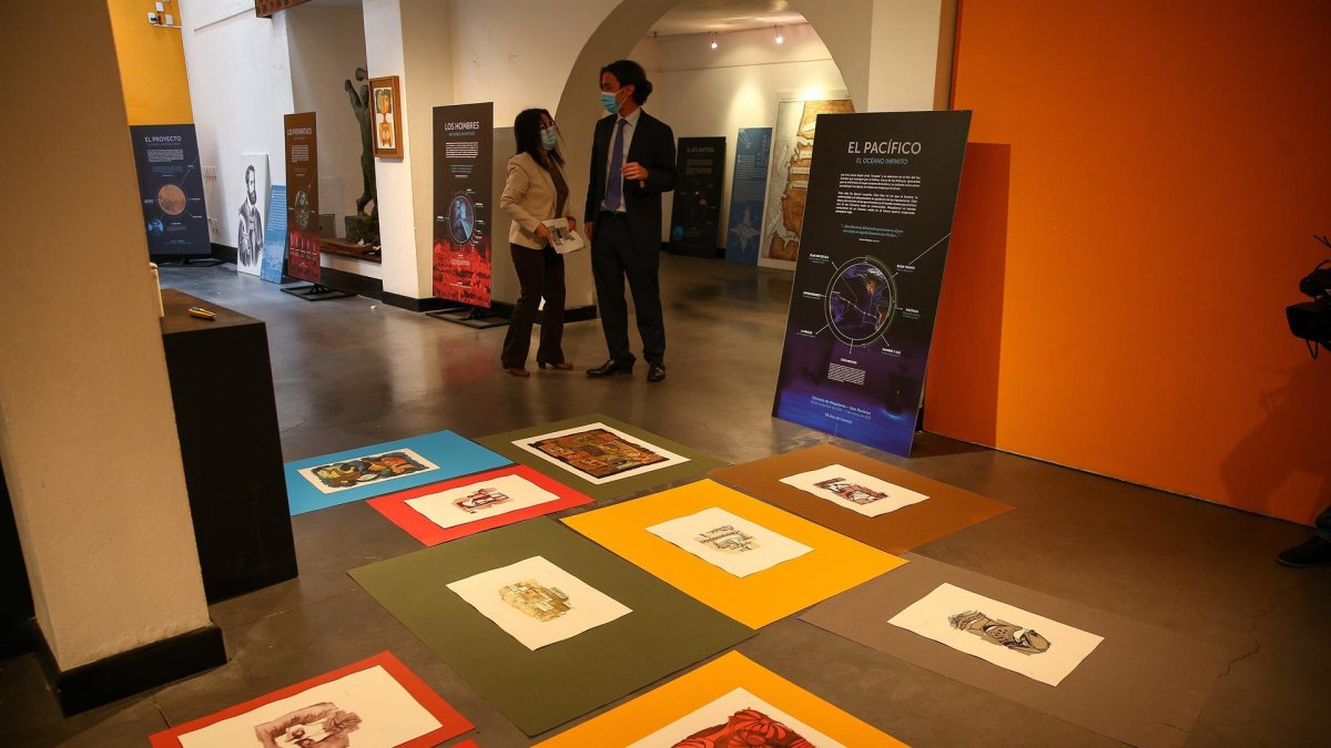 Fotografía de varias obras del artista ecuatoriano Oswaldo Guayasamín en la exposición 