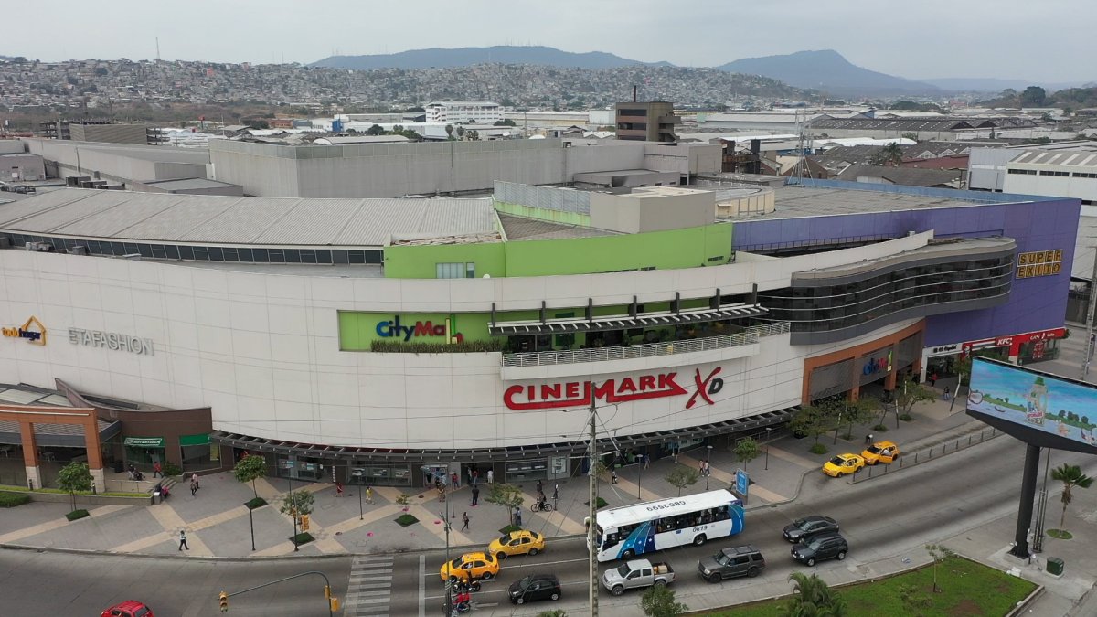 El centro comercial CityMall está ubicado en Benjamín Carrión y Felipe Pezo.
