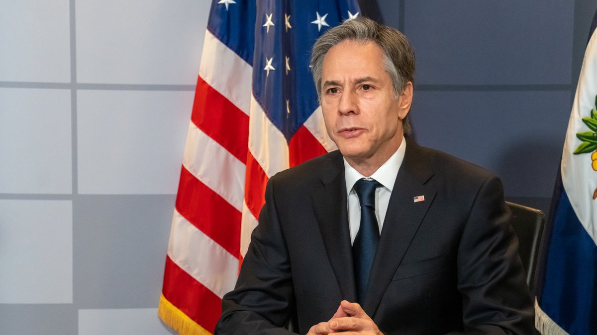 El Secretario se reunirá con el presidente Guillermo Lasso y el canciller Mauricio Montalvo para continuar las discusiones sobre gobernabilidad democrática.