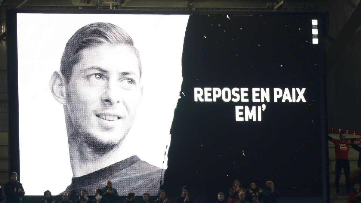 Homenaje al jugador argentino Emiliano Sala, en una imagen de archivo.