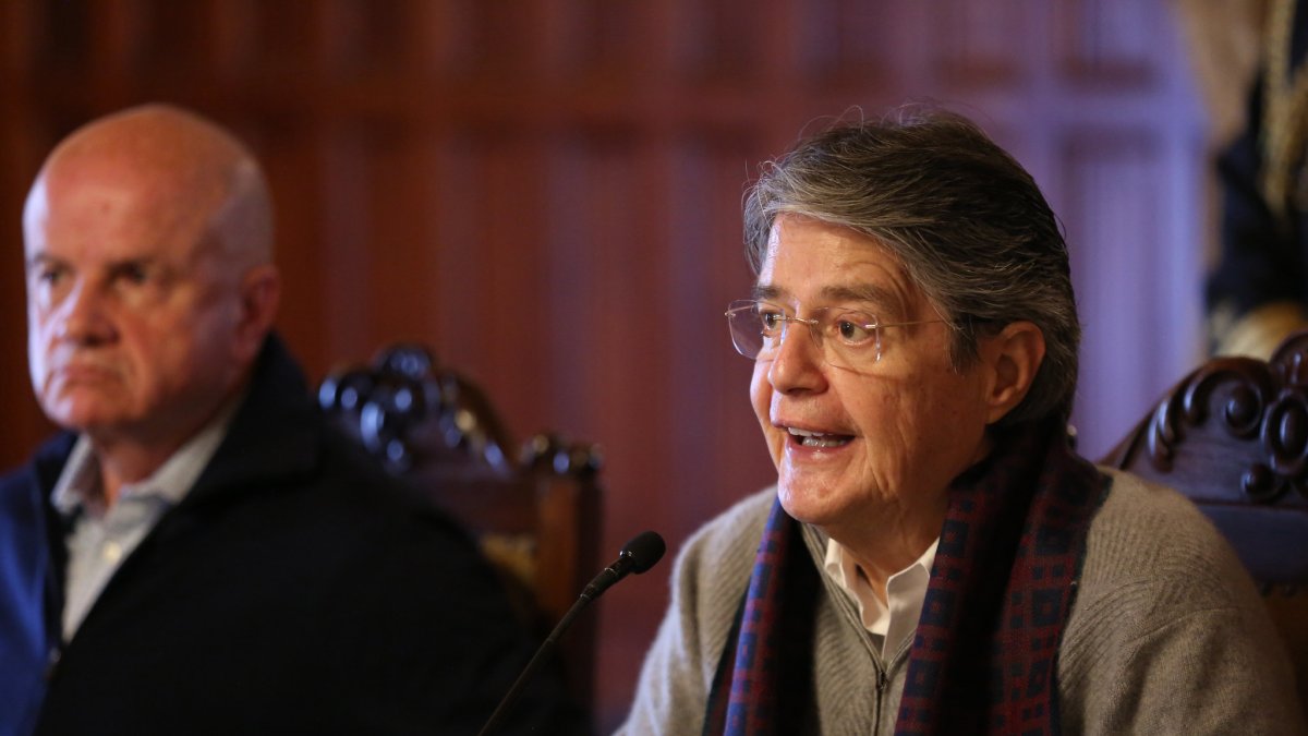 El presidente Guillermo Lasso se reunió con representantes de organizaciones sociales de diferentes lugares del país.