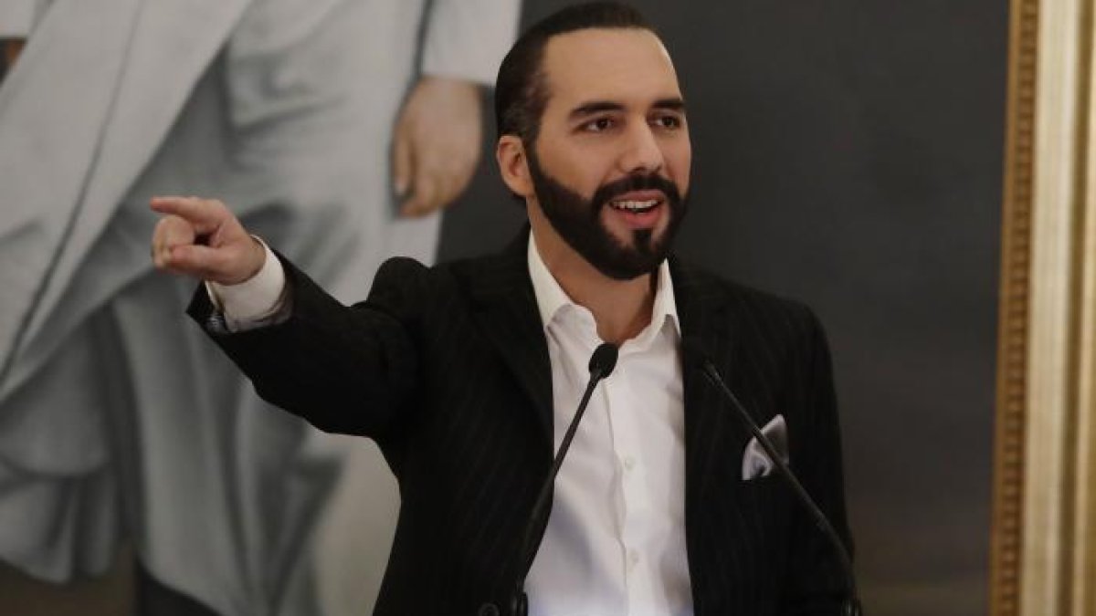 Nayib Bukele, de El Salvador, es uno de los presidentes de la región señalado por la SIP por su animadversión contra la prensa de su país.