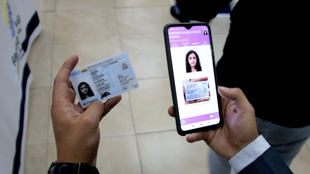 Servicio. El contrato para cedulación y pasaportes digitales fue auditado.