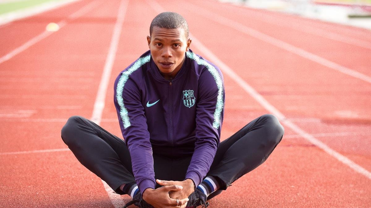 El velocista Álex Quiñónez formó parte del equipo de atletismo del Barcelona español.