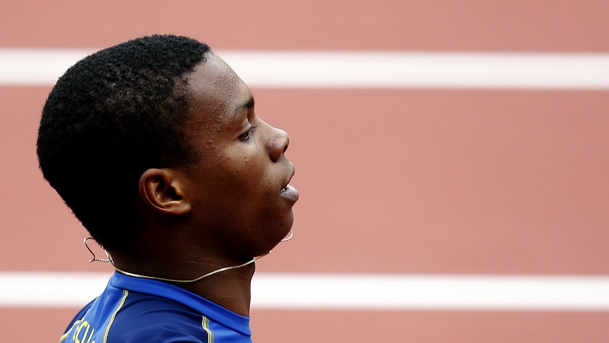 El ecuatoriano Alex Quiñónez tras ganar su serie clasificatoria de los 200 metros planos, en el Estadio Olímpico de Londres.