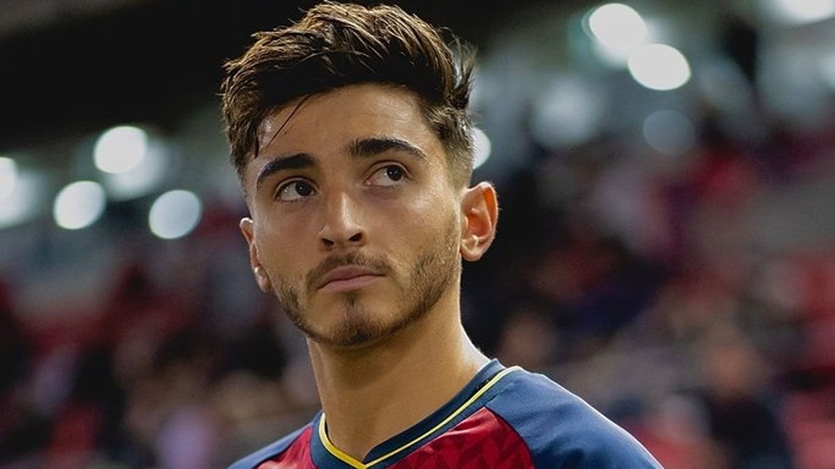 Josh Cavallo, de 21 años, reconoció su homosexualidad públicamente.