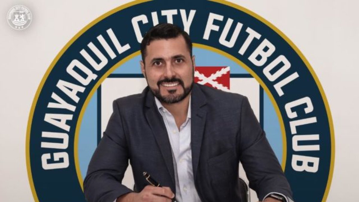 El presidente de Guayaquil City, Iván Mendoza, habló del plan de contingencia para recibir a hinchas de Emelec.