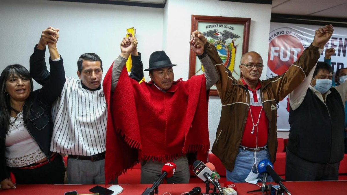 El presidente de la Confederación de Nacionalidades Indígenas de Ecuador, Leonidas Iza dijo que mantendría el paro