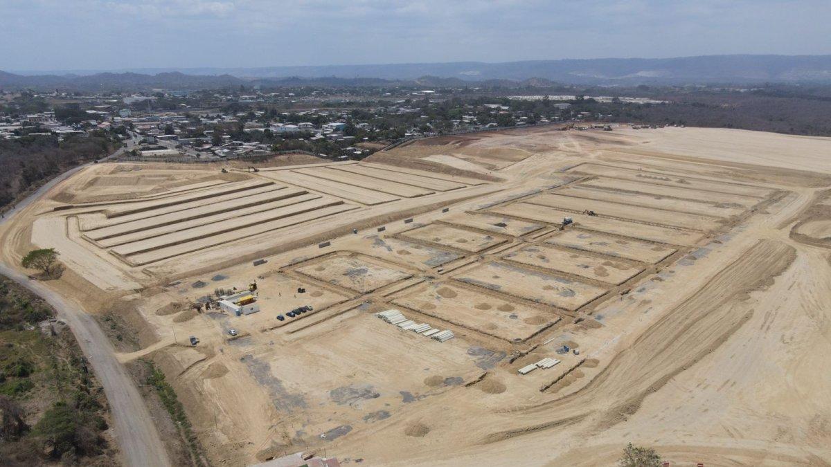 La obra.
Una imagen panorámica del nuevo sector donde se levanta el proyecto Mi Casa Mi Futuro, en Guayaquil.