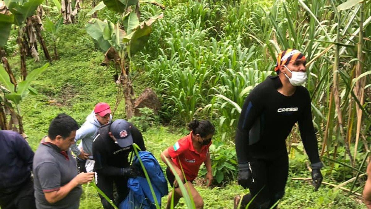 De las seis personas desaparecidas por el derrumbe falta una por localizar.
