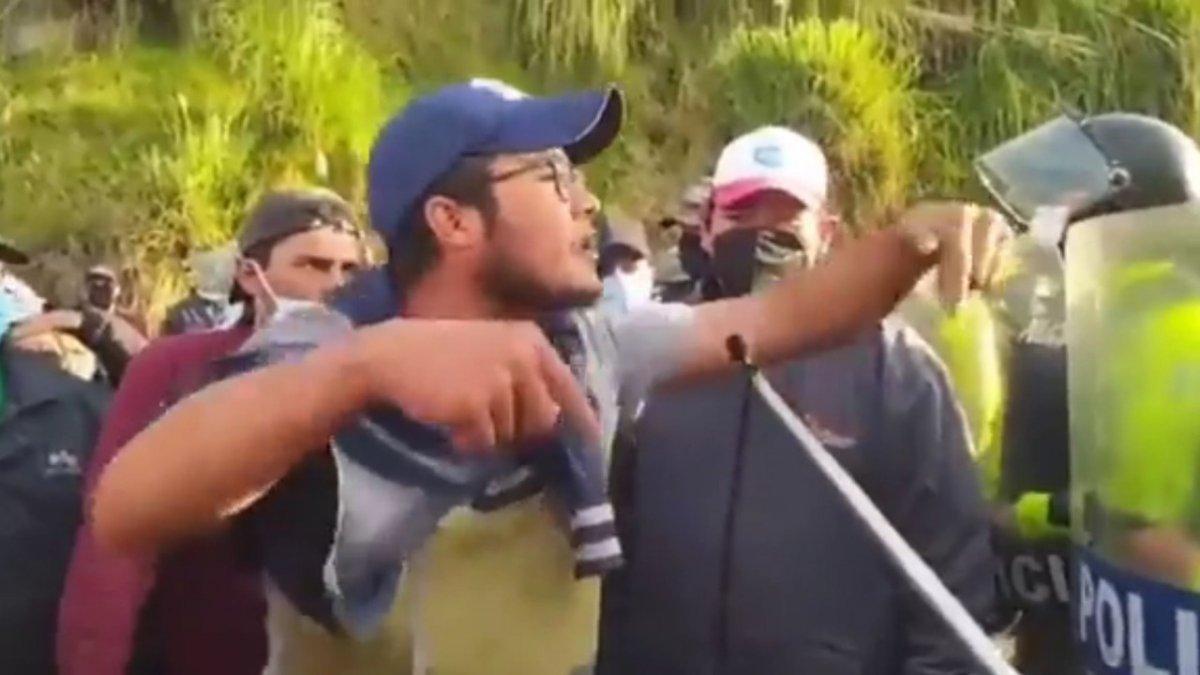 Gabriel Chiriboga increpó a la fuerza pública durante las jornadas de protesta contra el Gobierno. Su acción le valío apoyos y rechazos.