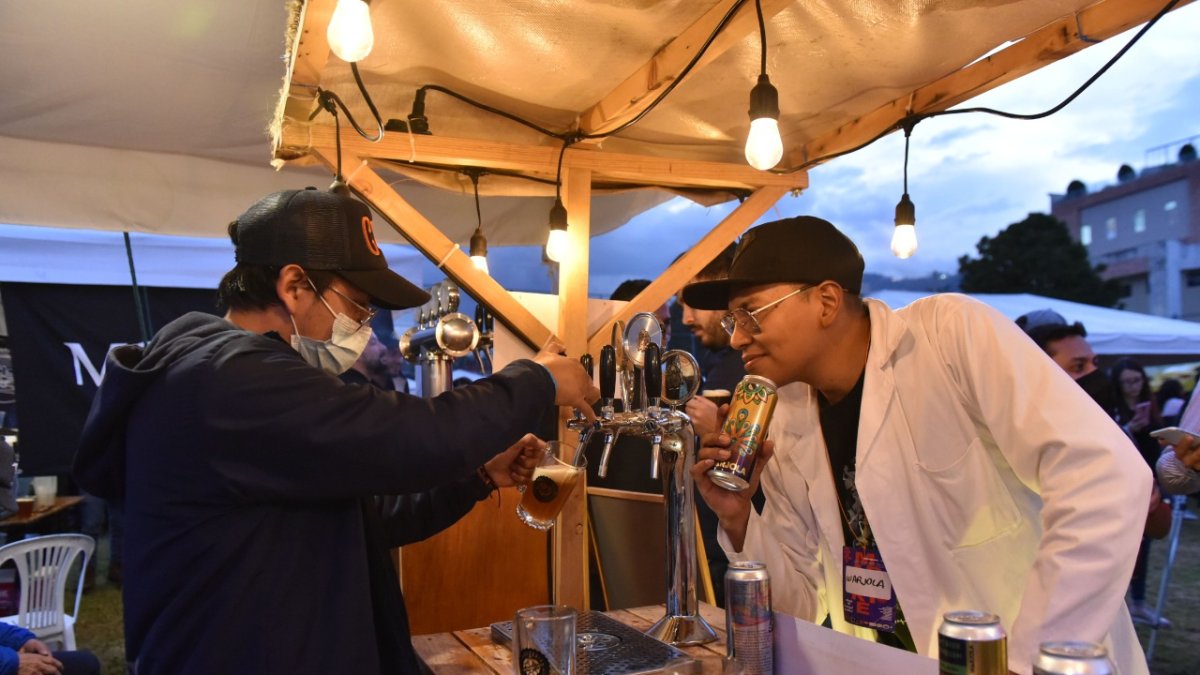 Encuentro. Más de 2.000 variedades de cervezas fueron examinadas por los 130 jueces, se otorgaron 156 premios en 42 categorías distintas. Ecuador se quedó con 87 premios.