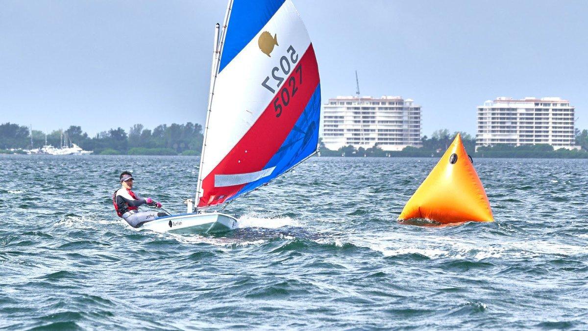 Jonathan Martinetti impuso sus conocimientos en el mar, lo que le permitió consagrarse campeón mundial de Sunfish.