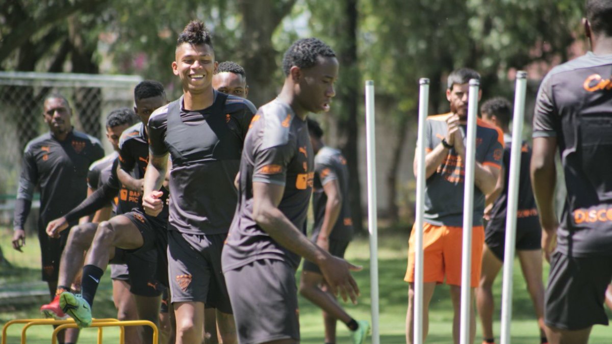 Los jugadores de Liga de Quito están enfocados en las últimas cuatro fechas, apuntando a la Copa Libertadores.