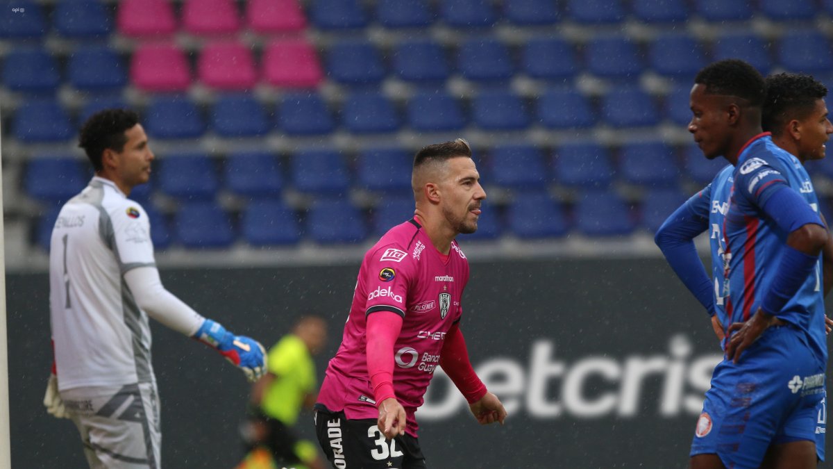 Independiente del Valle derrotó sin problemas a Olmedo de Riobamba en el estadio Banco Guayaquil.