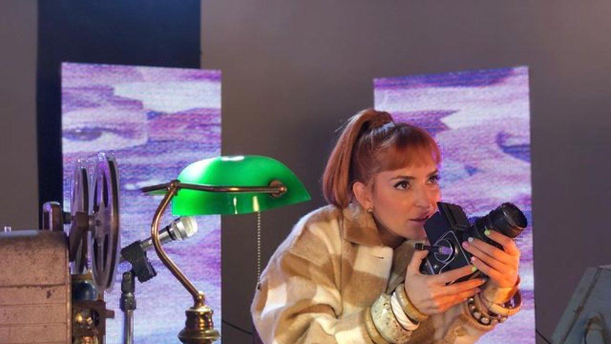 Mirella Cesa en el videoclip