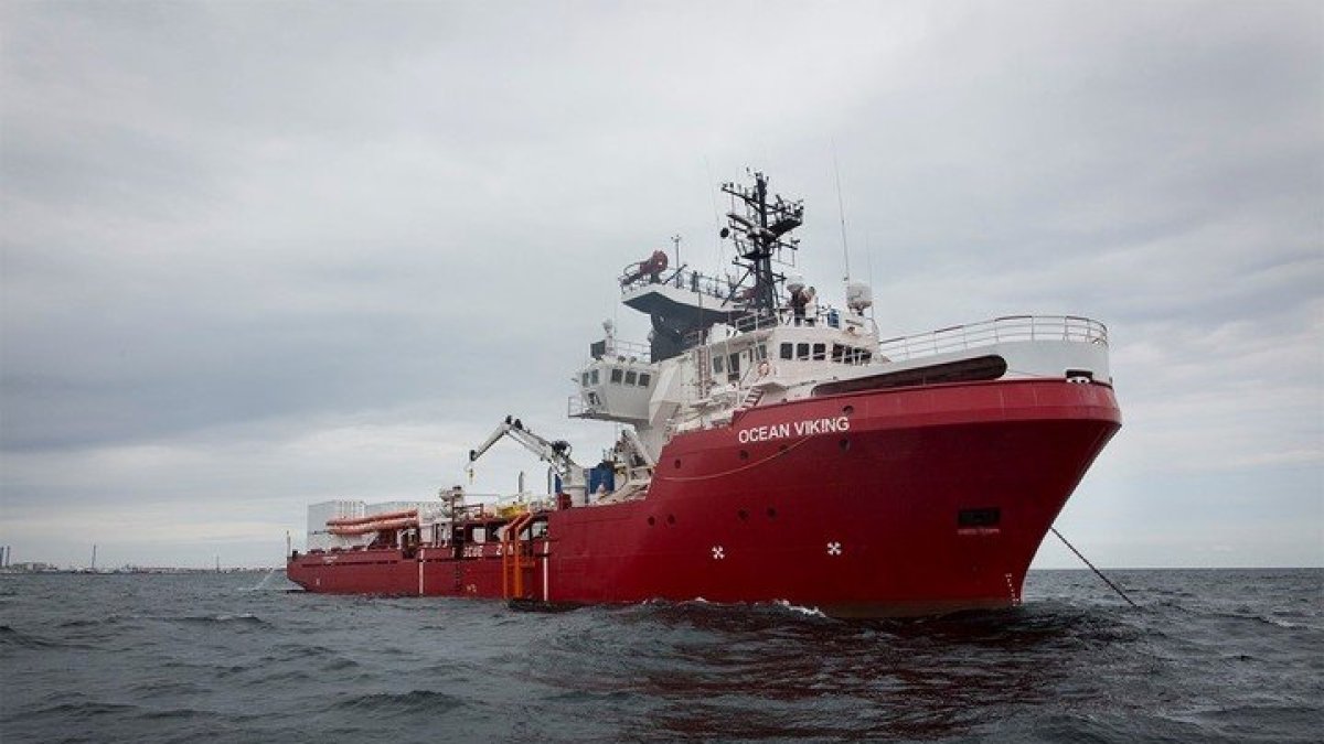 La embarcación de la organización humanitaria SOS Méditerranée tiene mucho trabajo en estos días