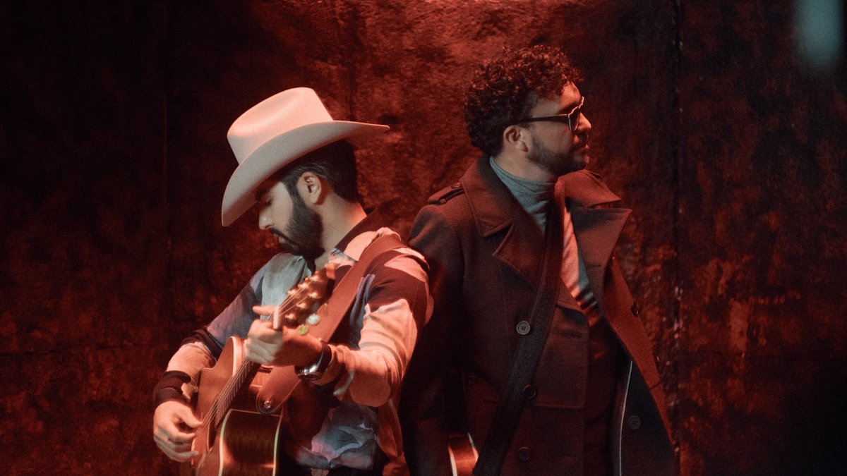 Andrés Cepeda propone un consumo menos voraz y superficial de la música. Y es allí donde pone su empeño.