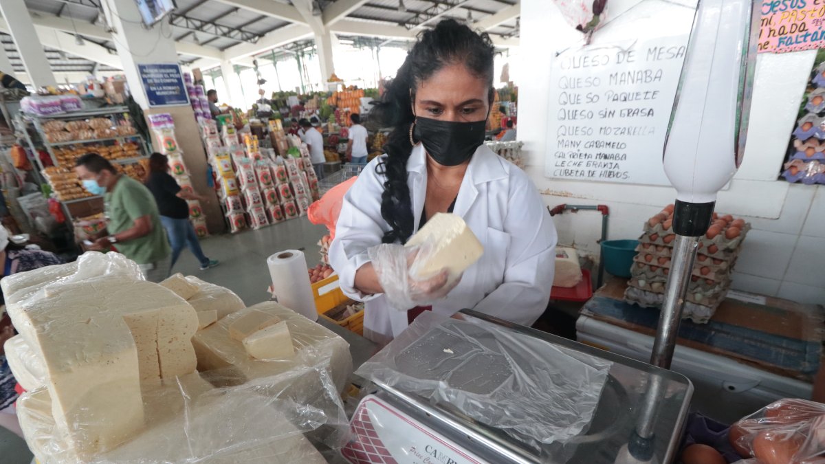 Plaza. En los mercados de Guayaquil se encuentra una variedad de quesos, no solo el fresco como antes.