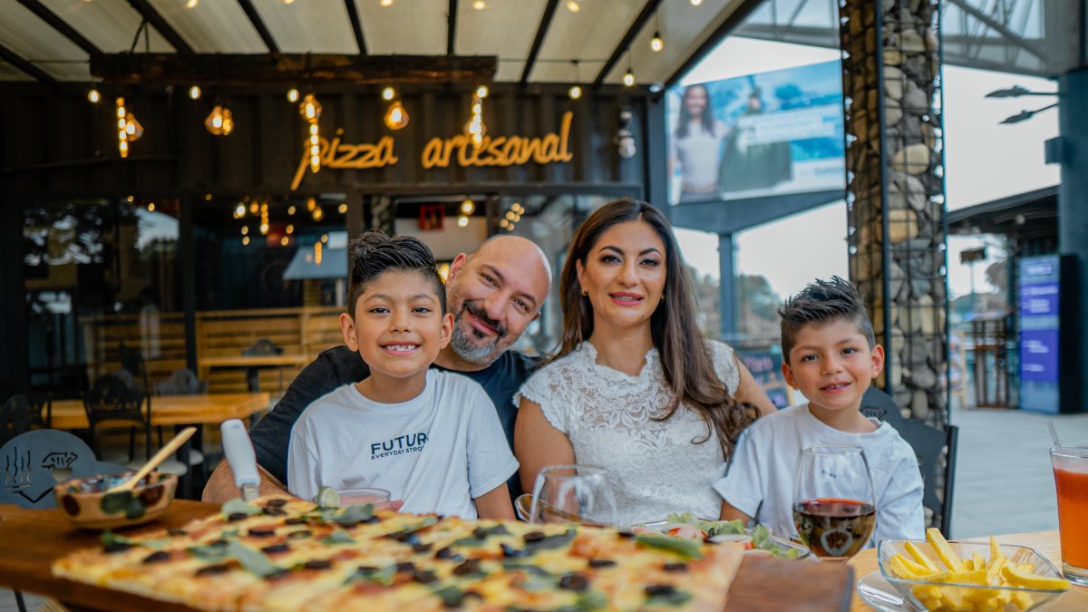 Desde la deliciosa Pizza del Mar hasta la inigualable Pizza La Cigarra, pasando por una increíble variedad, todo es posible en este lugar de ambiente acogedor en el que todos los ingredientes son de primera calidad.
