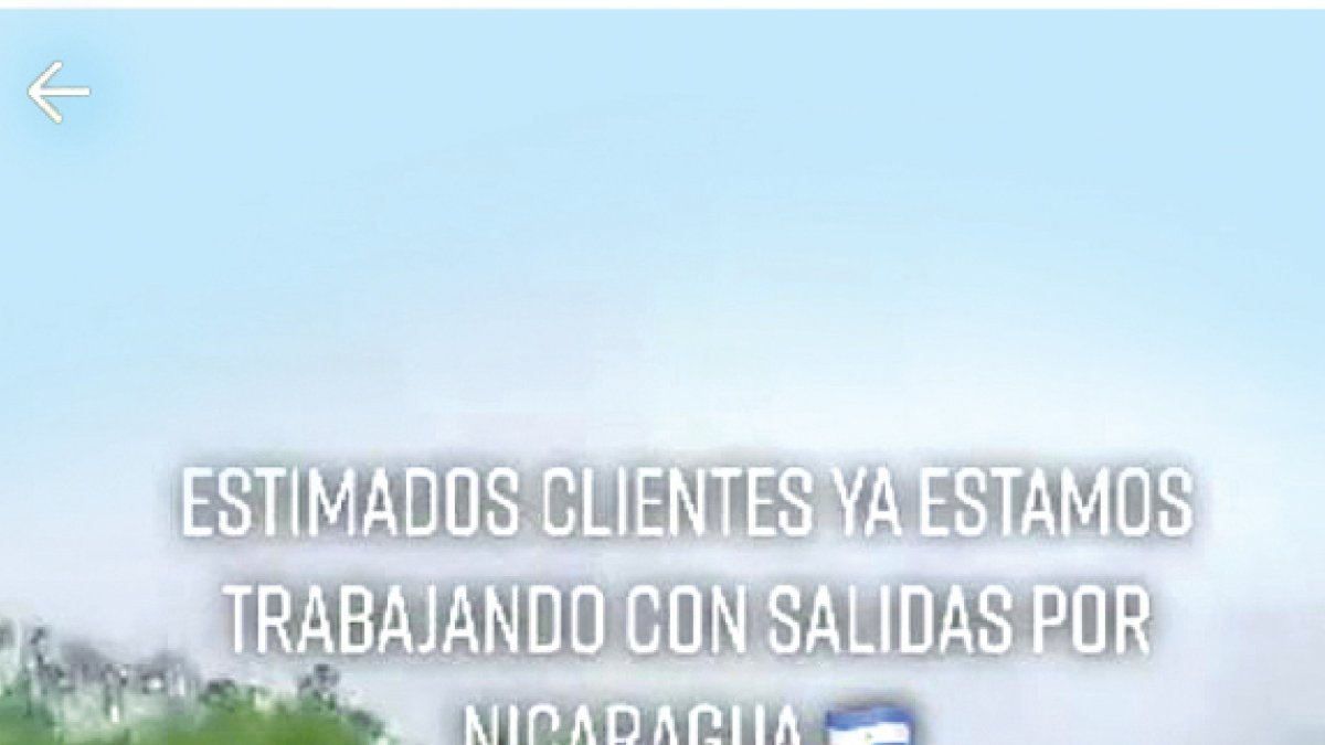 Tecnología. La redes sociales son canales que a los que recurren los coyoteros para promociones sus salidas. El tik tok es lo nuevo.