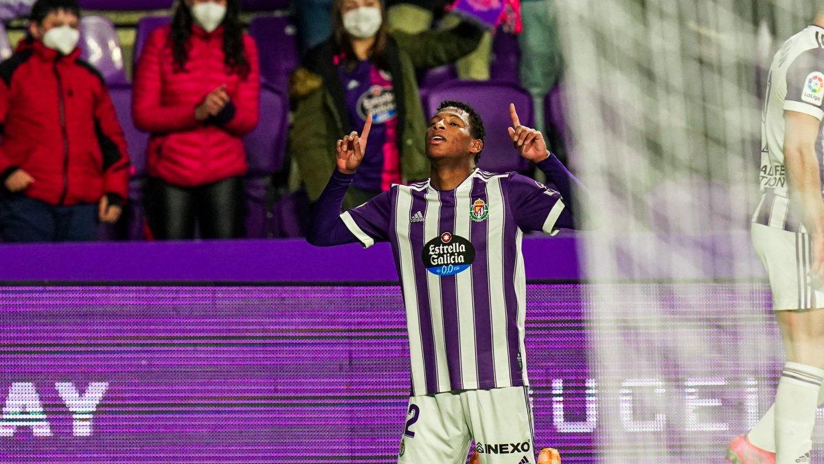 Gonzalo Plata marcó su segundo gol con el Real Valladolid, en el duelo ante el Mirandés