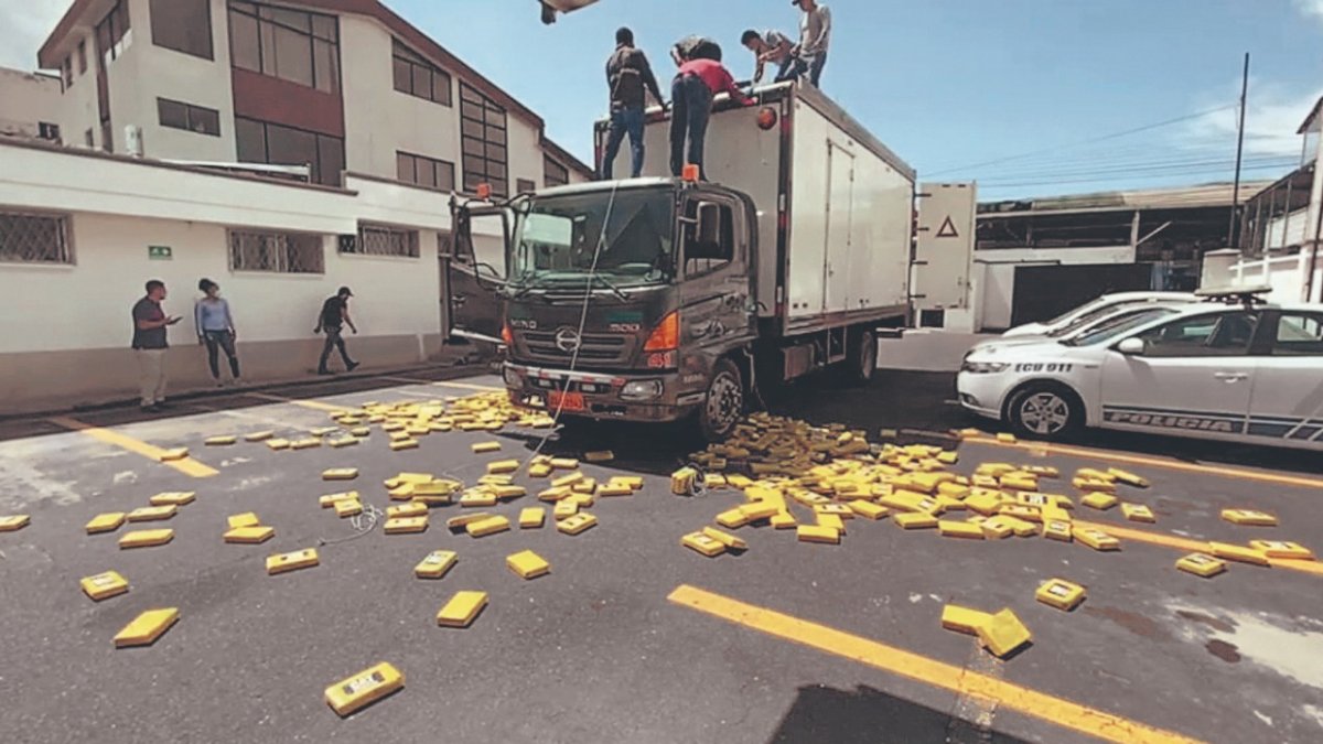 Aprehensión. La semana del 14 de octubre la Policía Antinarcóticos decomisó cerca de media tonelada de droga en el sector de Calacalí.