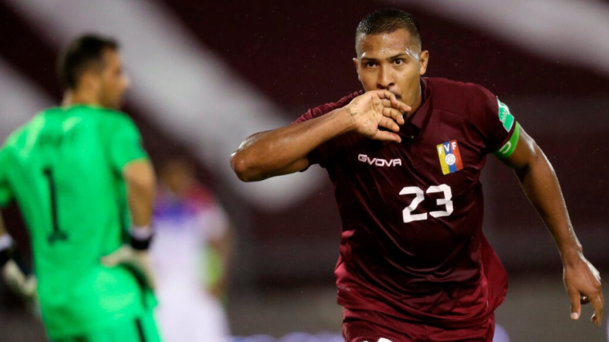 Salomón Rondón es un experimentado en el combinado de Venezuela y no estará ante la Tri.