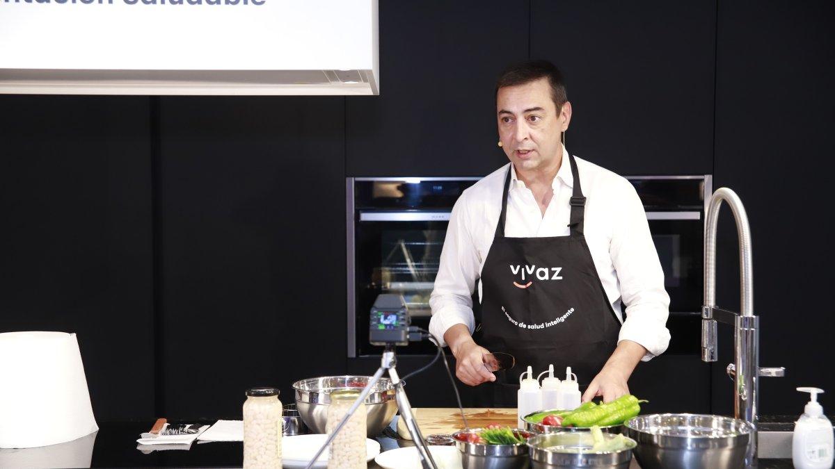 Objetivo. Juan Revenga presentó el Manifiesto Vivaz con la finalidad de promover una adecuada alimentación.