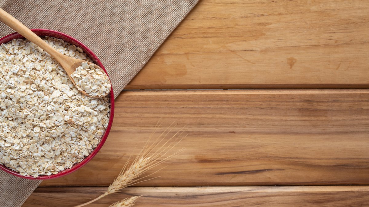 La avena es parte de los carbohidratos complejos.