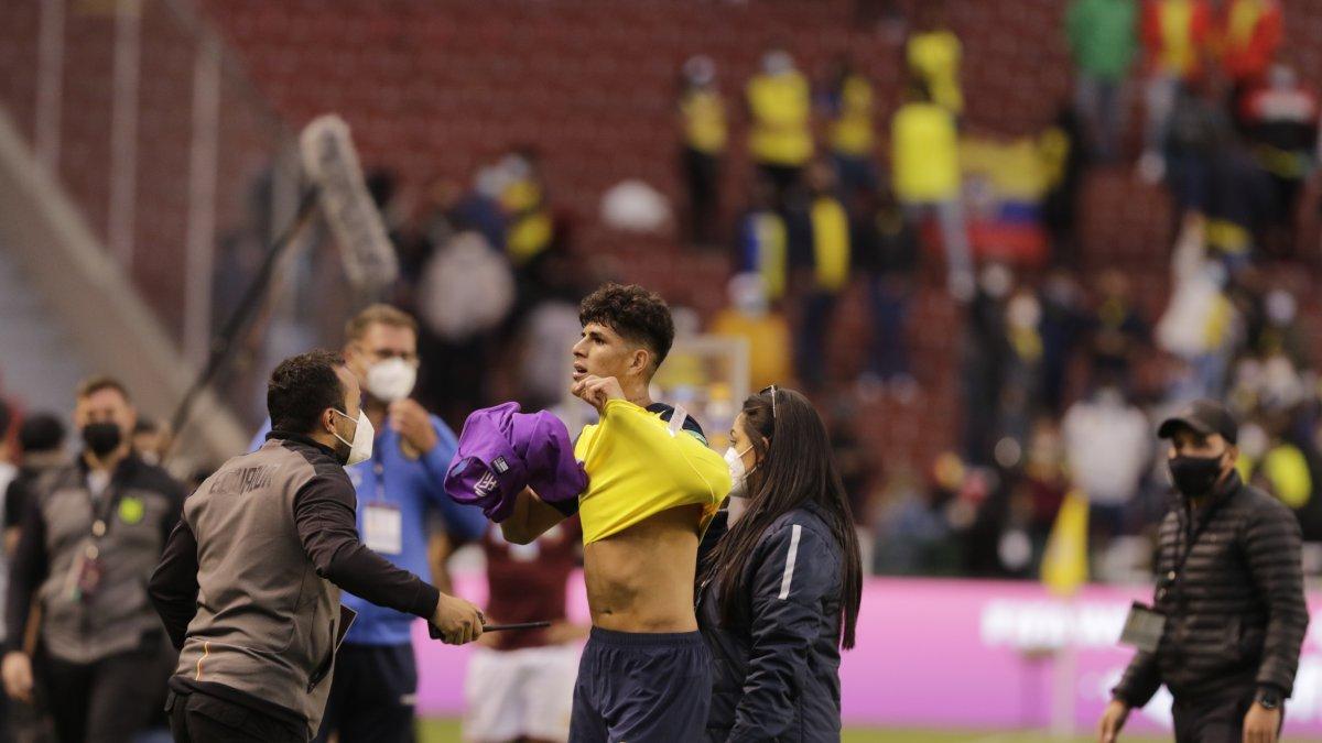 Piero Hincapié anotó el único gol del partido entre Ecuador y Venezuela. Además, su rendimiento en defensa fue óptimo