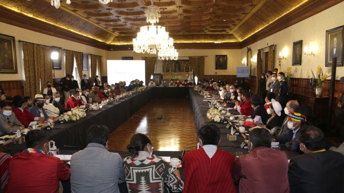 Encuentro. El pasado 10 de noviembre, el Gobierno y la Conaie retomaron el diálogo en pausa desde el 4 de octubre. Tres coincidencias salieron de la cita.