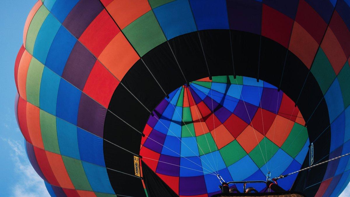 La exhibición también incluirá otros sitios de la ciudad y zonas cercanas, especialmente parques municipales y zonas de reserva natural y cultural cercanas.