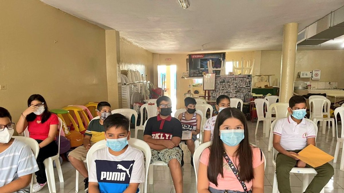 El Distrito de Salud del cantón Daule, de la provincia del Guayas, realizó una jornada de vacunación a escolares de diversos planteles locales, el 6 de noviembre.