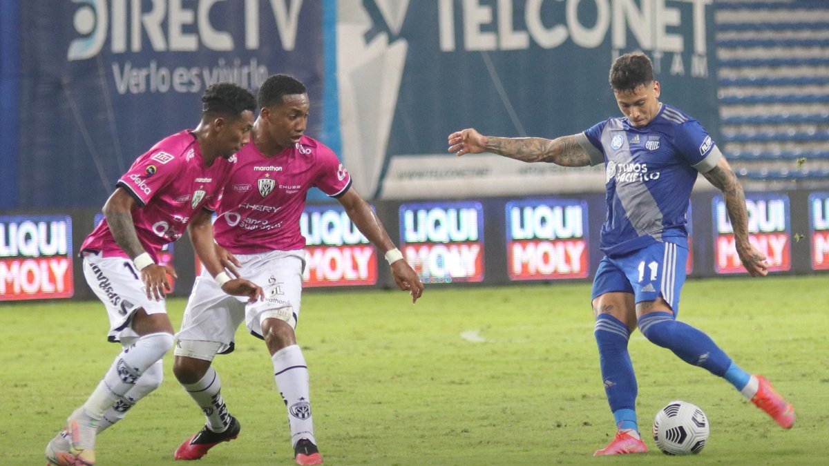 Indepediente del Valle recibirá a Emelec este sábado a partir de las 20:00.